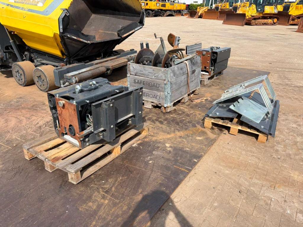 Bomag BF600P-2 Photo 23