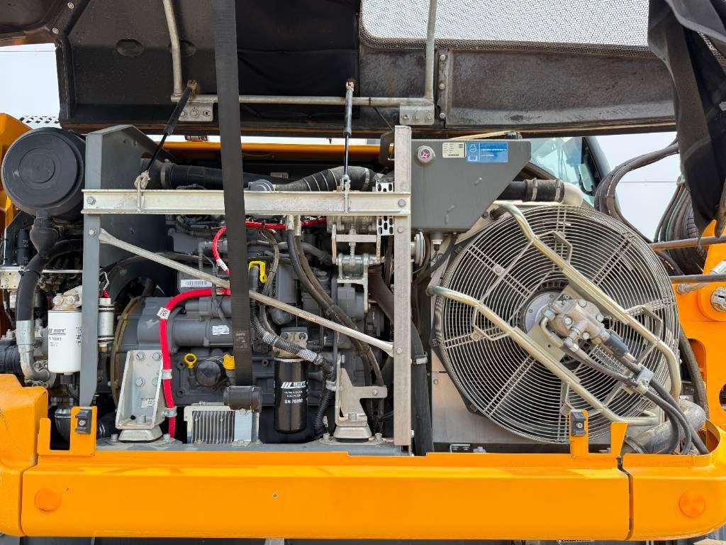 Liebherr A910 - Blade / Auto Greasing / Quick Coupler Photo 29