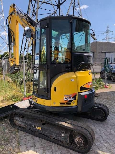 Yanmar ViO38 Photo 3