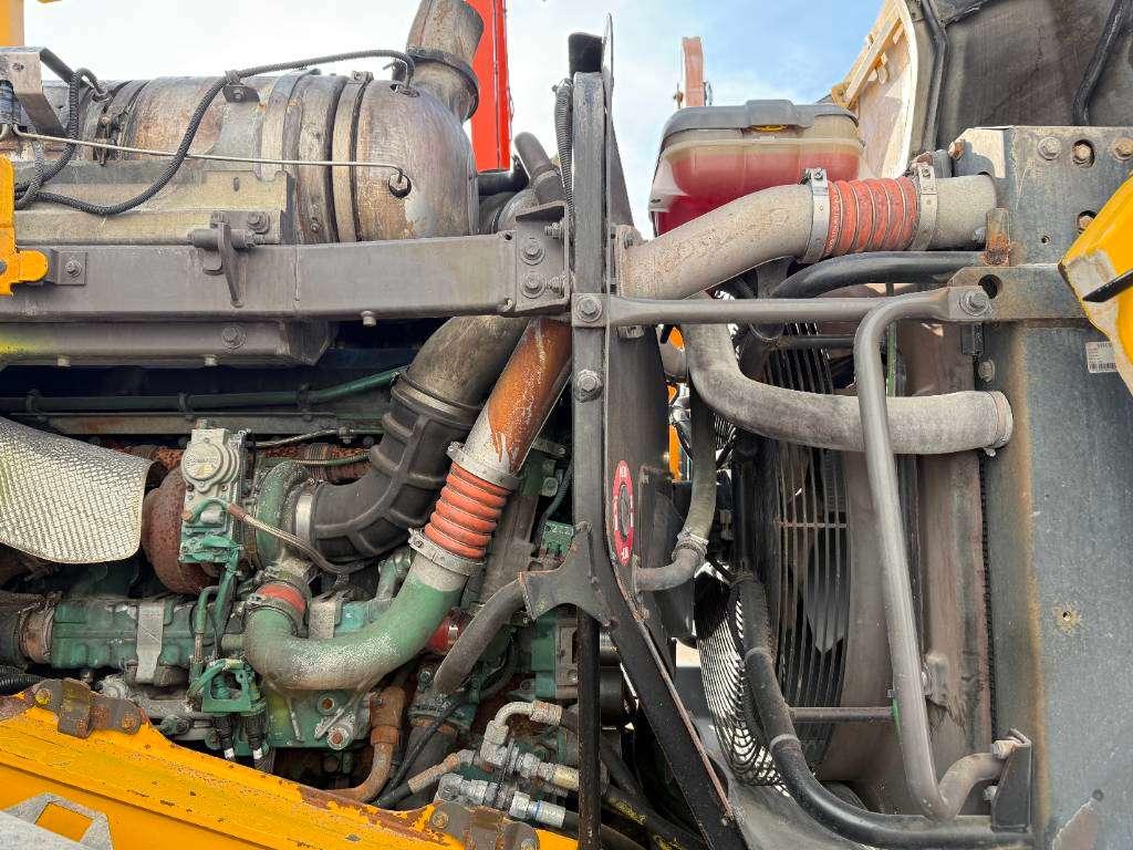 Volvo L150G - Automatic Greasing / CDC Steering Photo 30