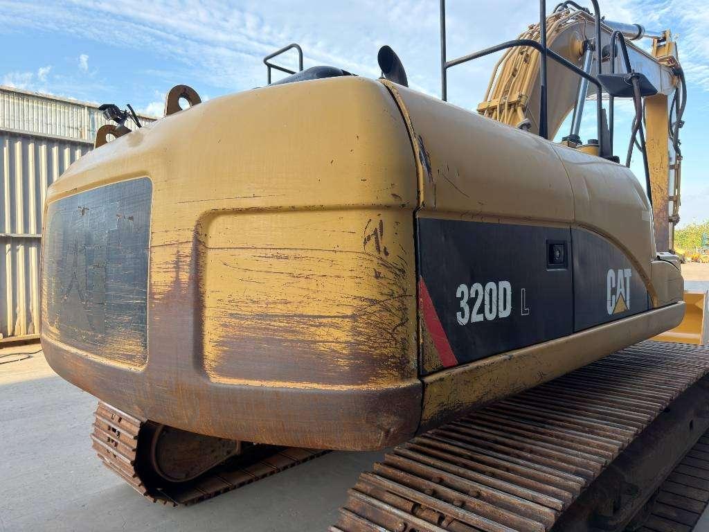 Caterpillar 320D L Photo 5