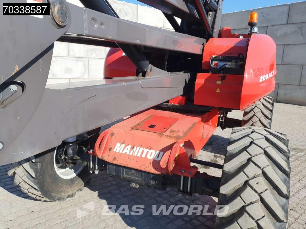 Manitou 200 ATJ Photo 11