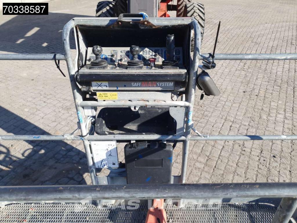 Manitou 200 ATJ Photo 16