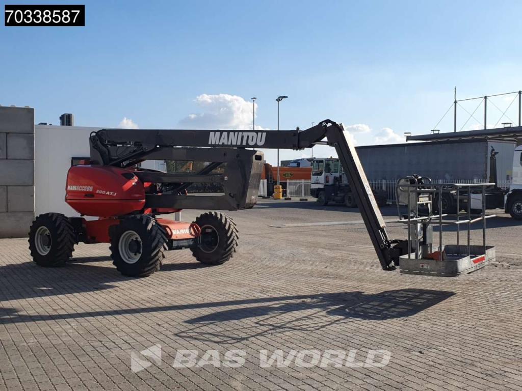 Manitou 200 ATJ Photo 9