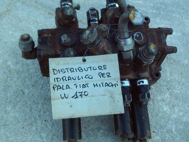 Distributeur hydraulique pour Fiat Hitachi W170 Photo 4