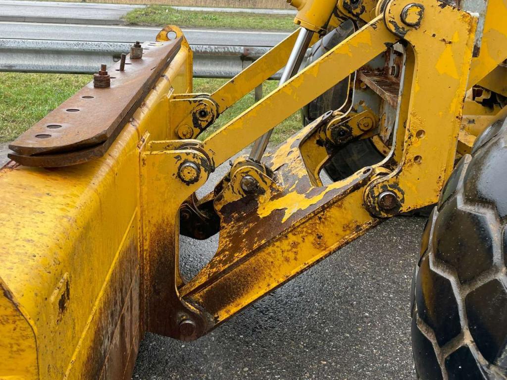 Caterpillar 140H CE Photo 21