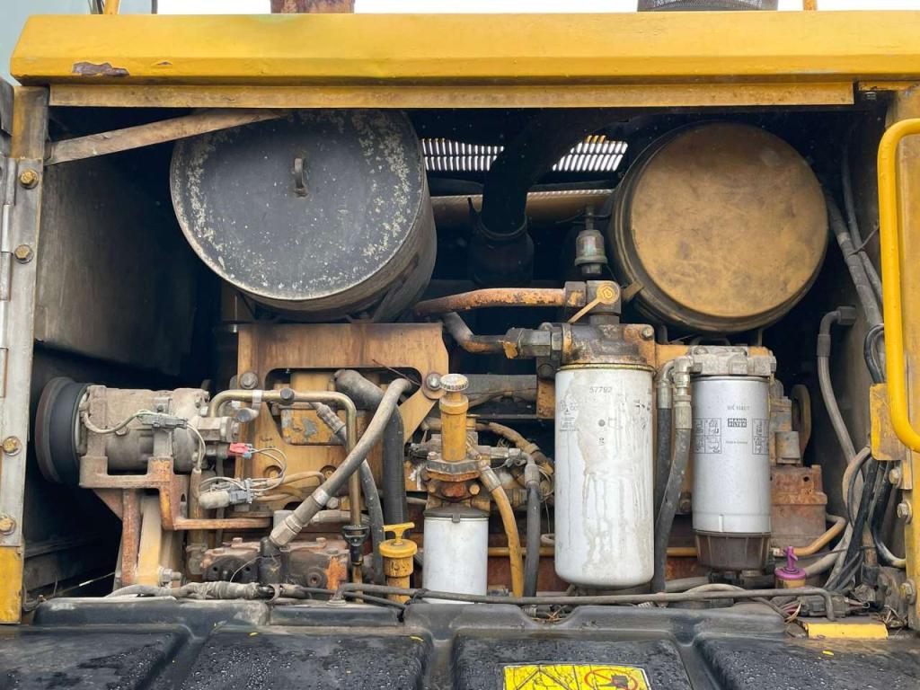 Caterpillar 140H CE Photo 27