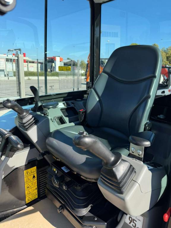Bobcat E50z Photo 6