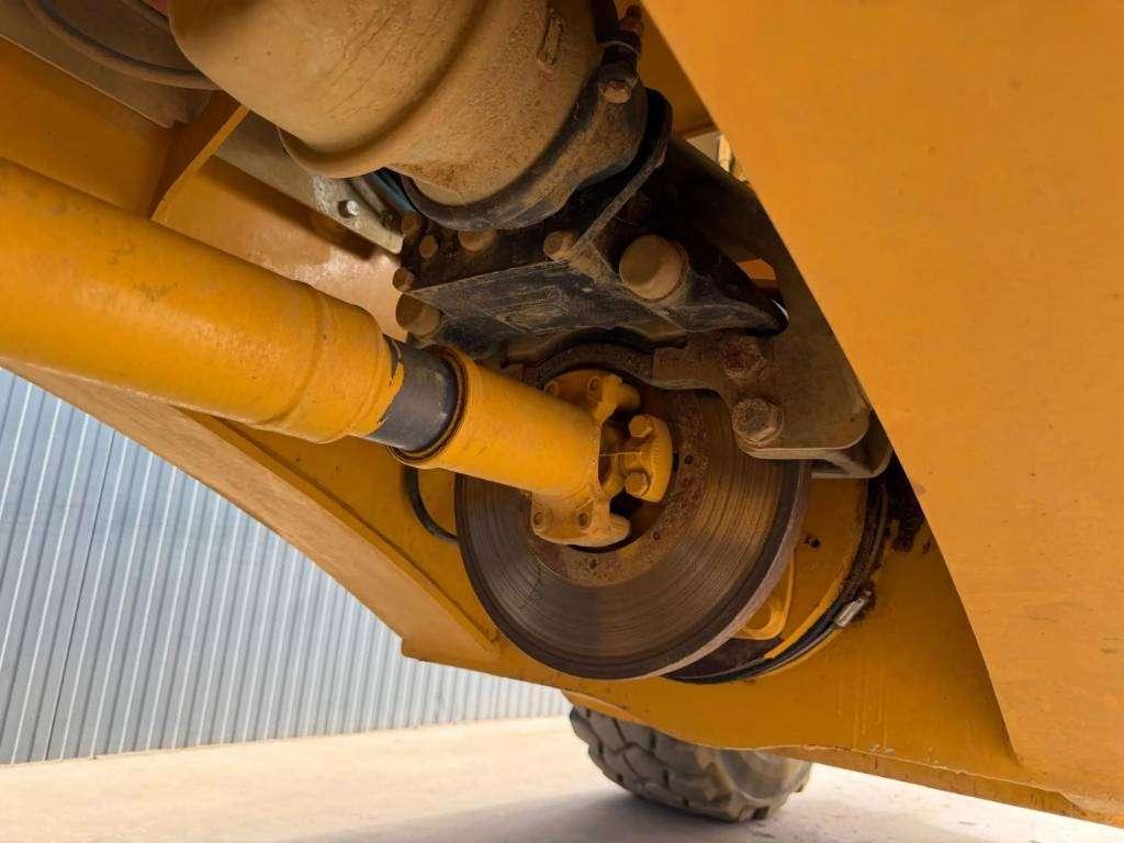 Bell B25E Photo 28