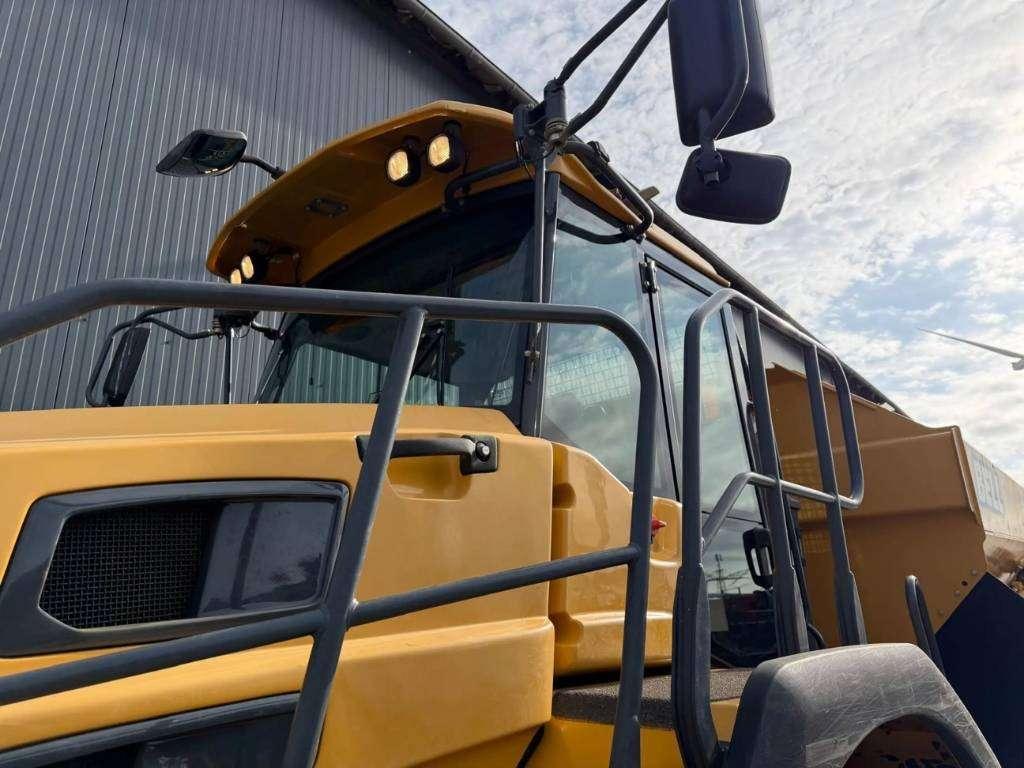 Bell B25E Photo 9