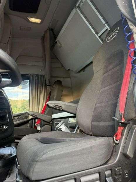 Iveco S-WAY Photo 6
