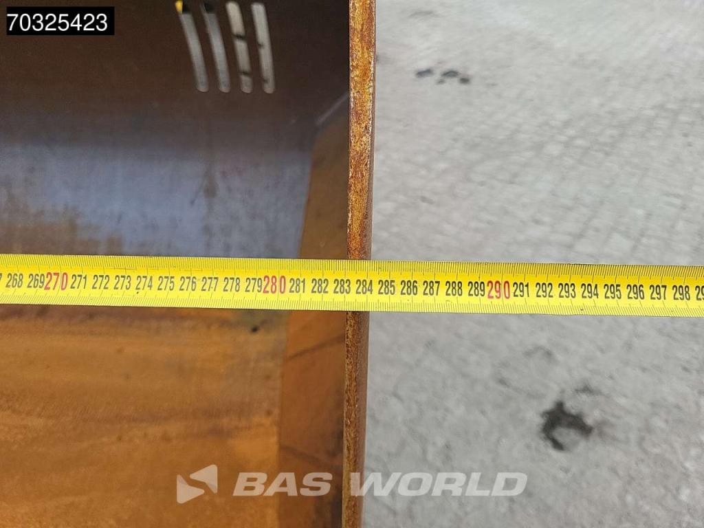 Komatsu WA320-6 Photo 24
