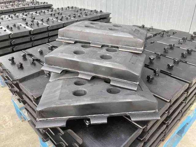 Train de roulement pour Demag Rubber Asphalt Pads Photo 2
