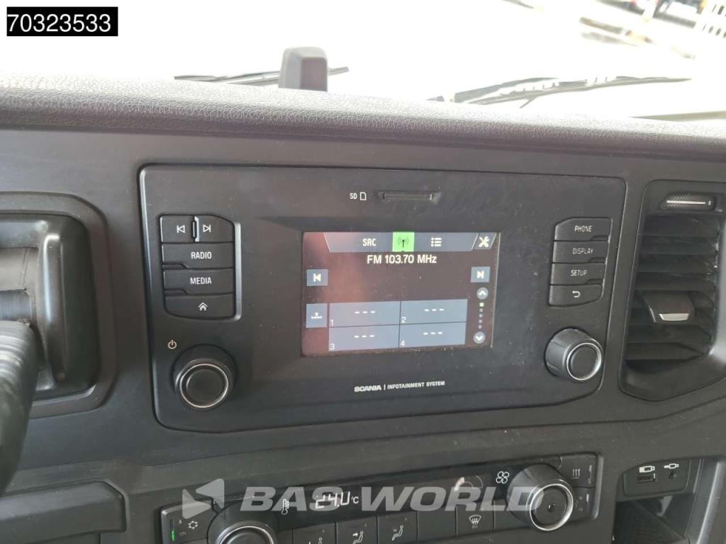 Scania G450 4X2 German Truck Hydraulik Leather Seats Photo 26