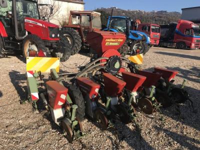 Nodet a 6 file en vente par Corimac Group
