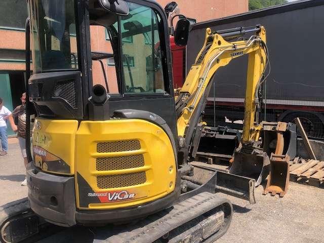 Yanmar ViO38 Photo 2