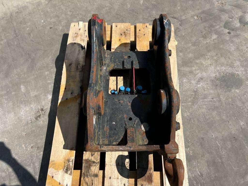 OilQuick OQ65 - M314F / M316F / M318F Photo 15