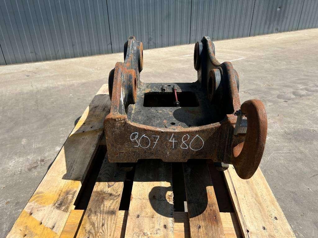 OilQuick OQ65 - M314F / M316F / M318F Photo 2