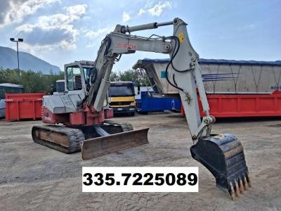 Takeuchi TB180FR Photo 1