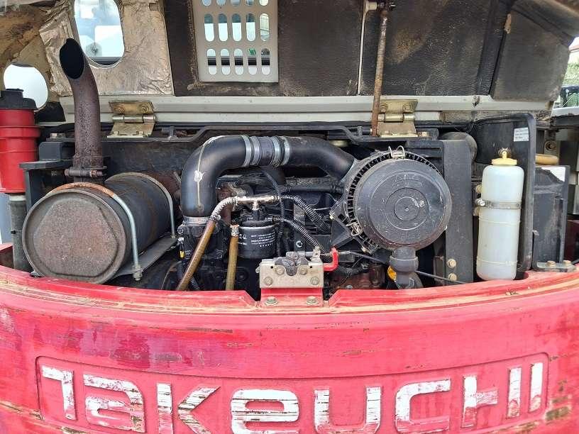 Takeuchi TB180FR Photo 5
