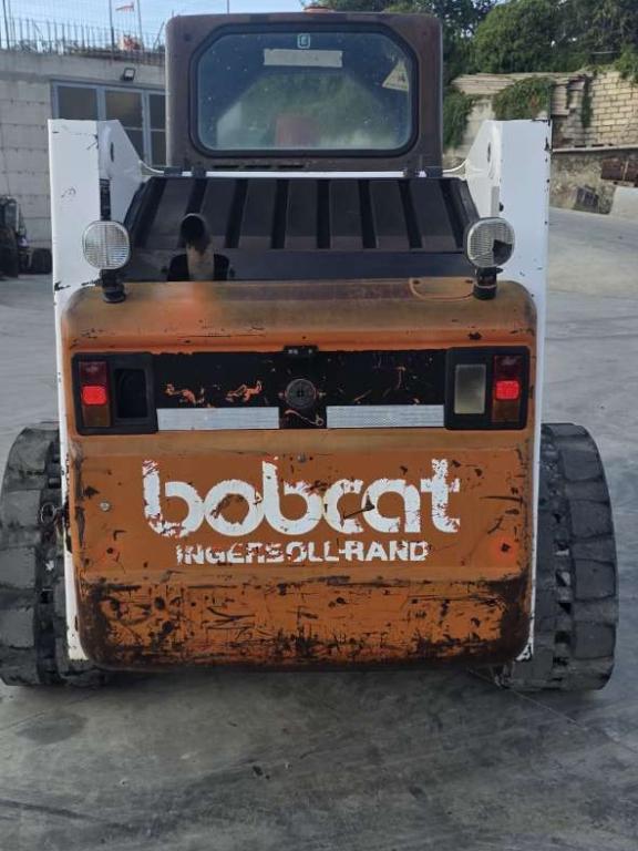 Bobcat T650 Photo 3