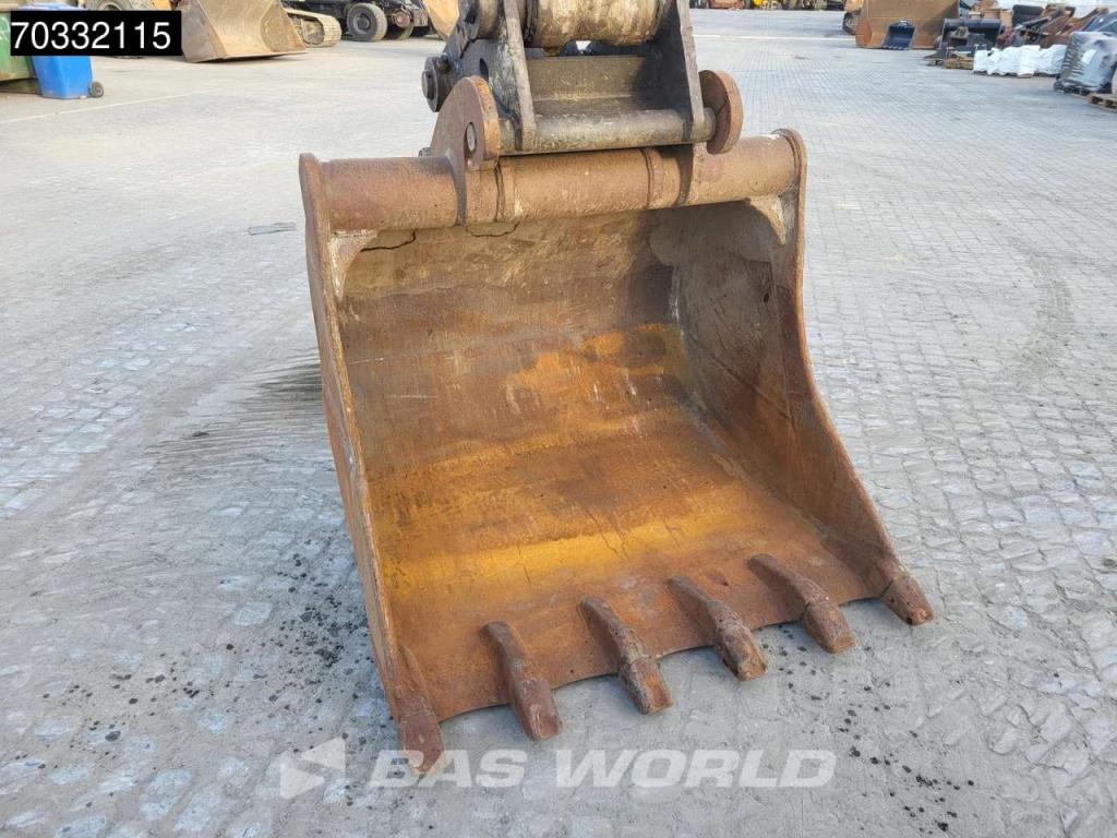 Komatsu PC240 NLC-11 3M Wide - German Machine Photo 13