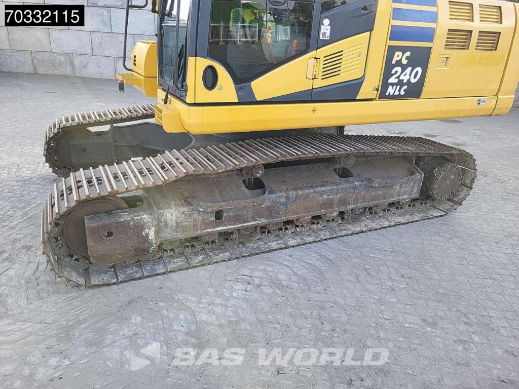 Komatsu PC240 NLC-11 3M Wide - German Machine Photo 26
