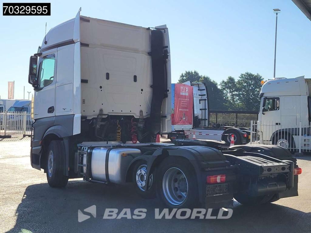 Mercedes-Benz Actros 2443 6X2 BigSpace Retarder Standklima ACC Liftachse Schiebeschüssel Photo 2