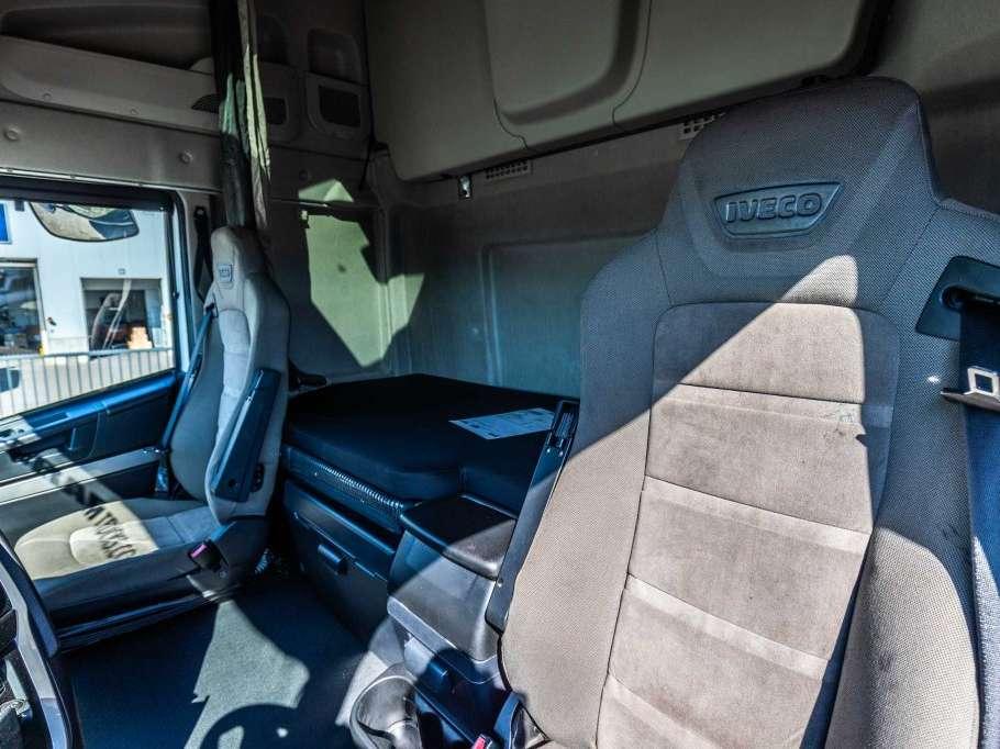 Iveco STRALIS 460 Photo 17