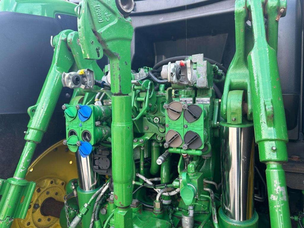 John Deere 6210R Included starFire 3000 Photo 14