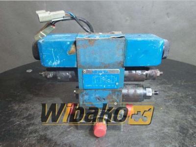 Vickers DG4V32CMUH760EN138 en vente par Wibako