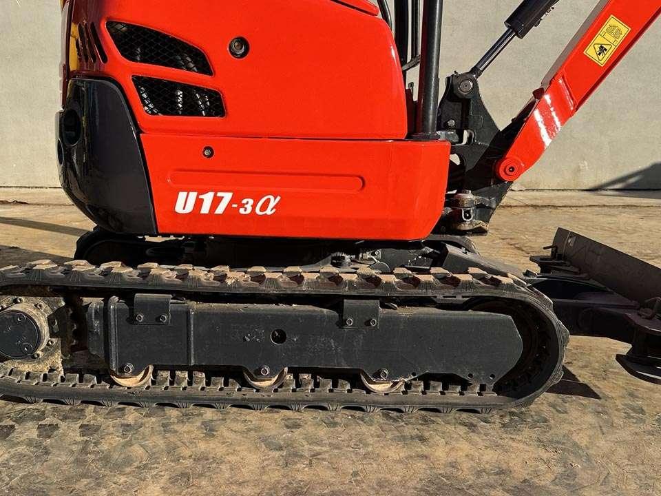 Kubota U17-3A Photo 4
