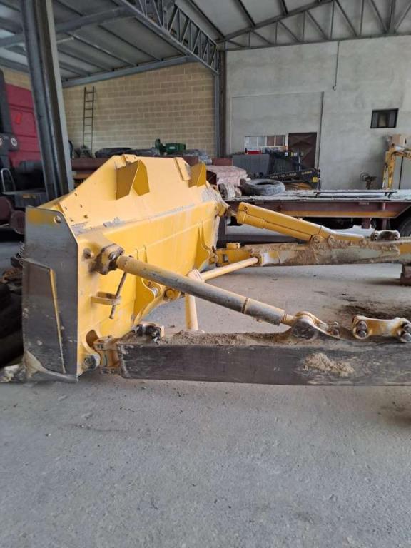 Komatsu D85EX Photo 6