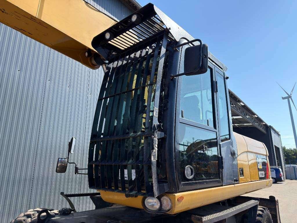 Caterpillar M322D Photo 7