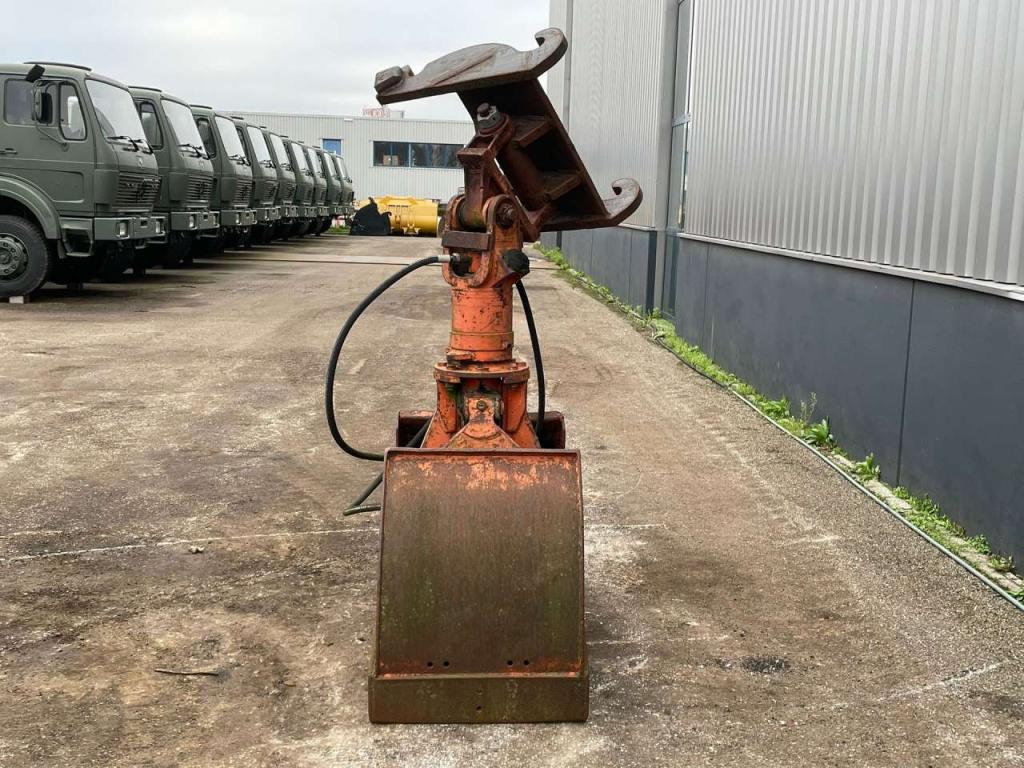 Atlas CW40 Clamshell grapple GGS25 Photo 3