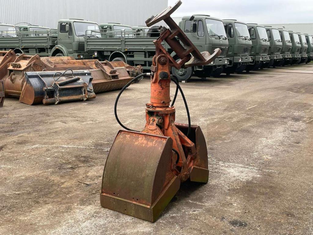 Atlas CW40 Clamshell grapple GGS25 Photo 4
