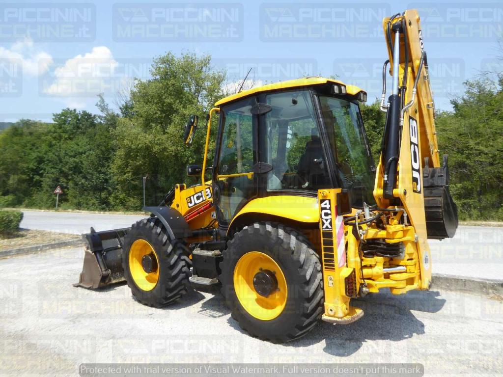 JCB 4CX PRO Photo 3