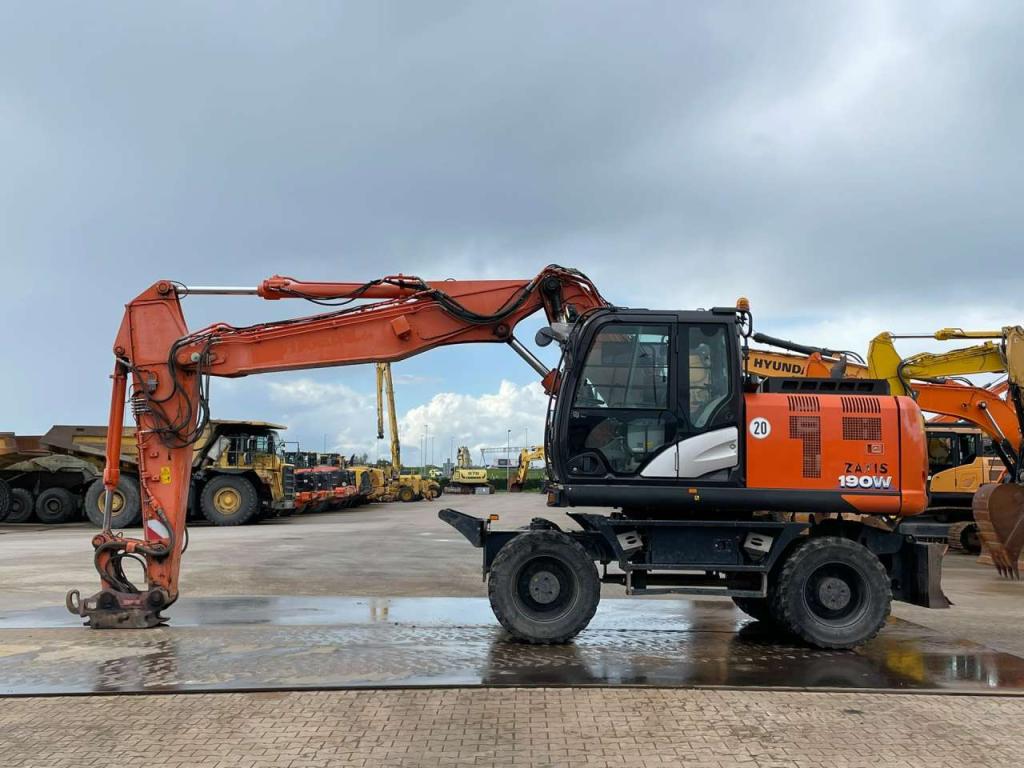 Hitachi ZX190W-6 Photo 1