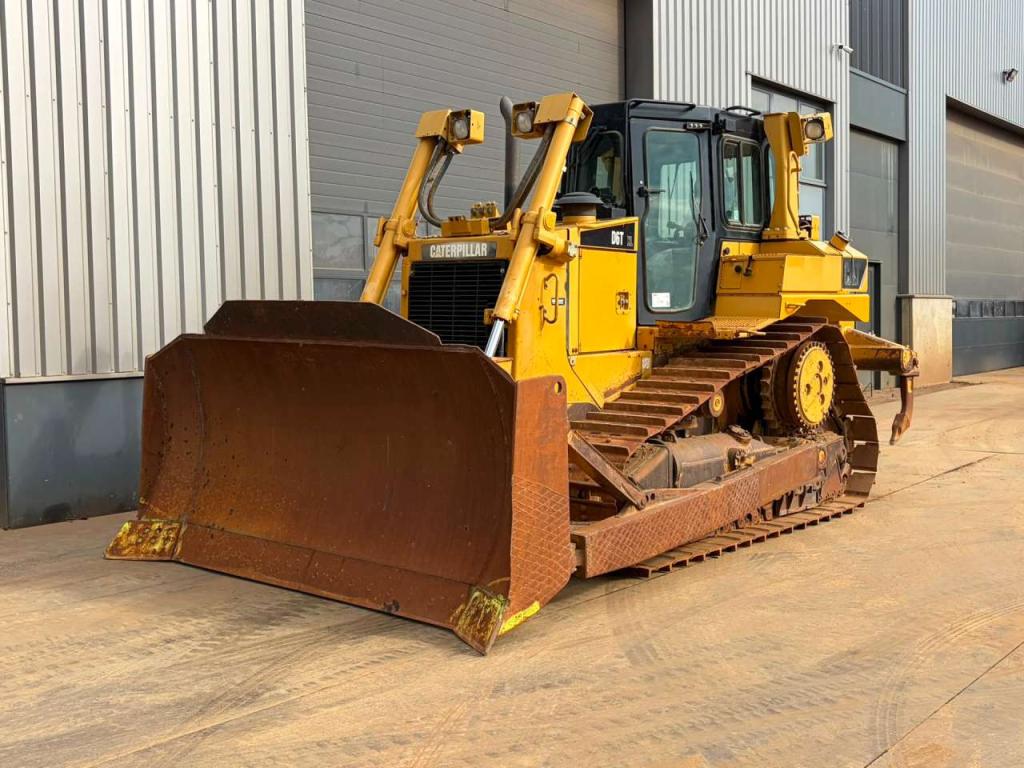 Caterpillar D6TXL Photo 2