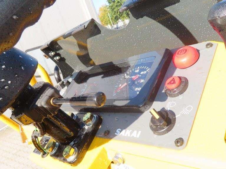 Sakai TS160-4 Photo 11