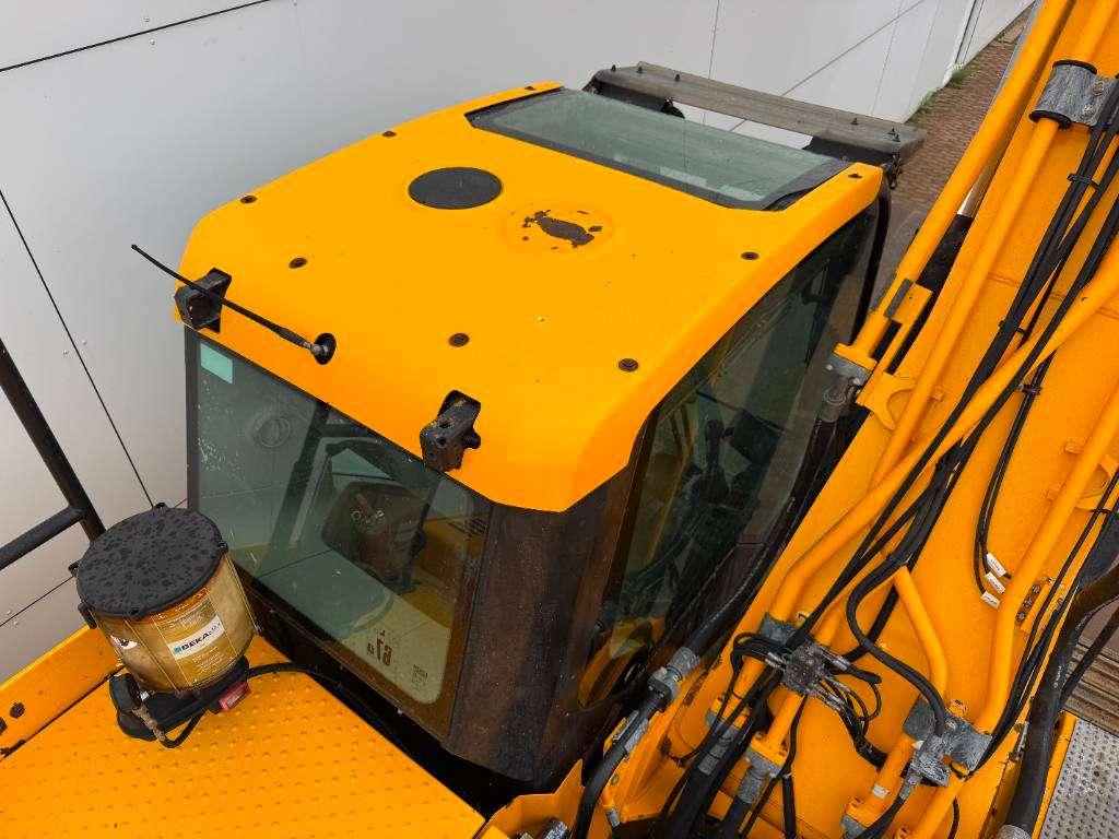 JCB 220X-LC - Quick Coupler / Automatic Greasing Photo 27
