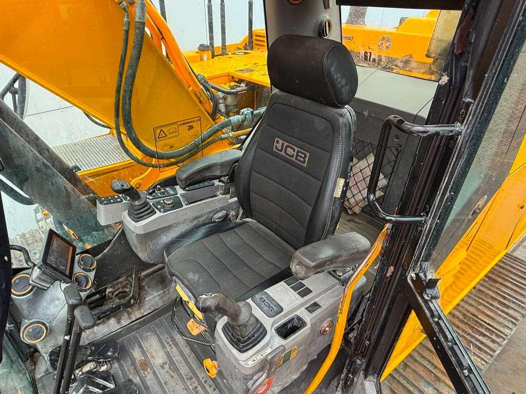 JCB 220X-LC - Quick Coupler / Automatic Greasing Photo 8