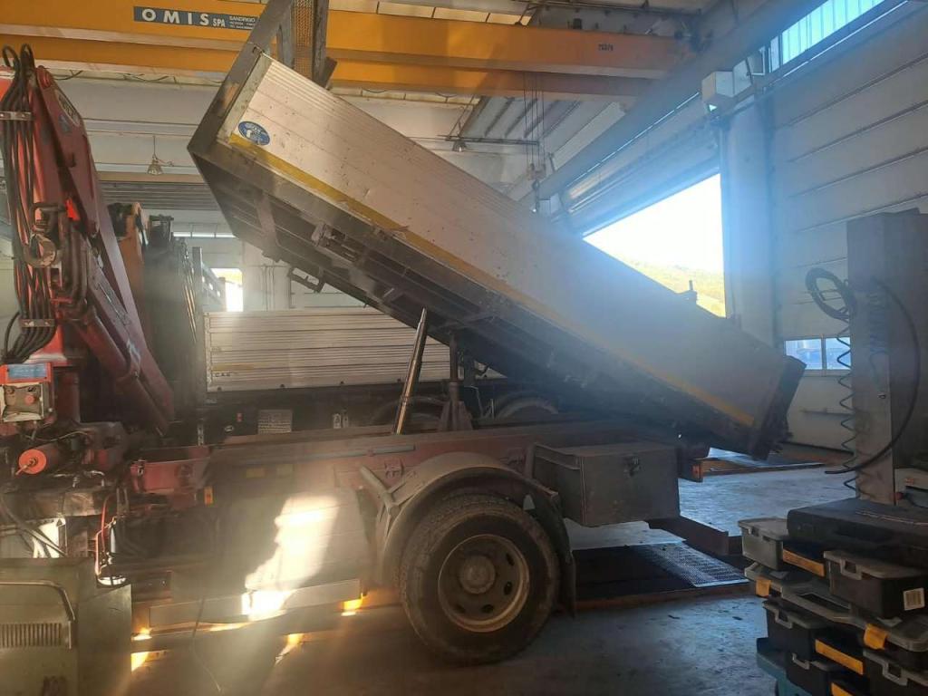 Iveco EUROCARGO ML120E18 Photo 11