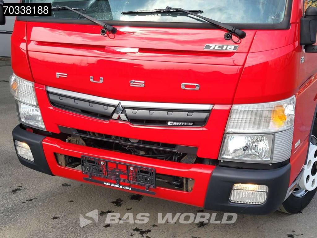 Mitsubishi 7C18 4X2 Photo 8