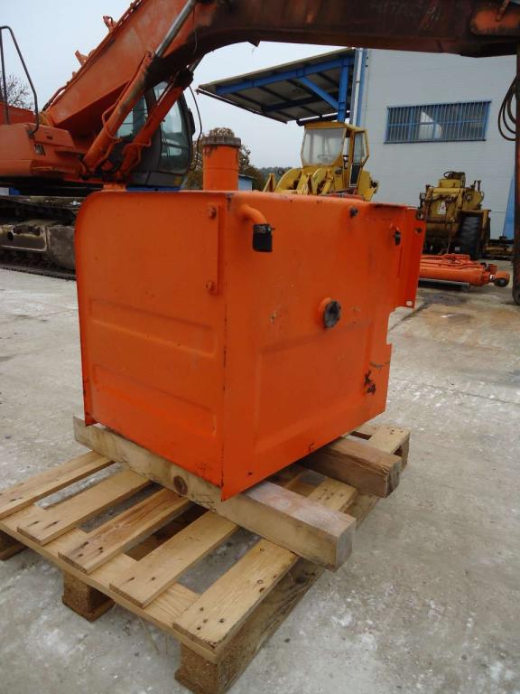 Réservoir de carburant pour Fiat Hitachi FH200 Photo 3