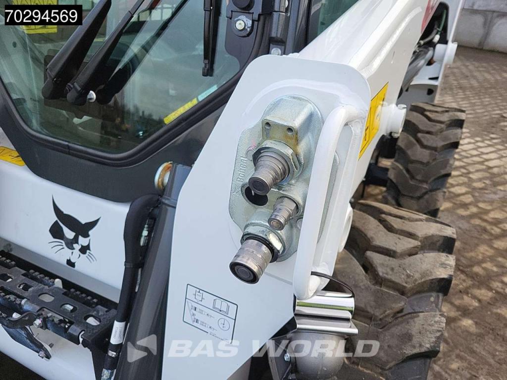 Bobcat S510 A/C - Cabin Photo 29
