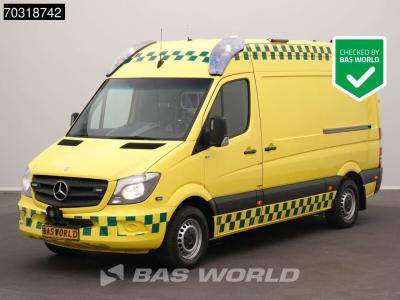 Mercedes-Benz Sprinter 316 CDI Automaat Ambulance Luchtvering L2H2 Airco Cruise Camera Krankenwagen Rettungswagen en vente par BAS World B.V.