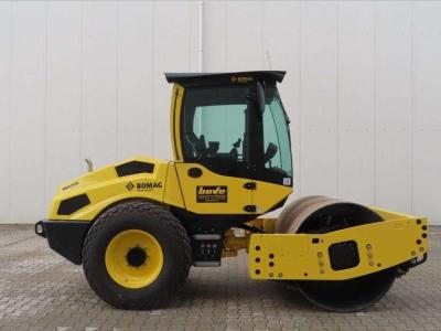 Bomag BW177 D-5 PL en vente par Bove Verhuur & Verkoop
