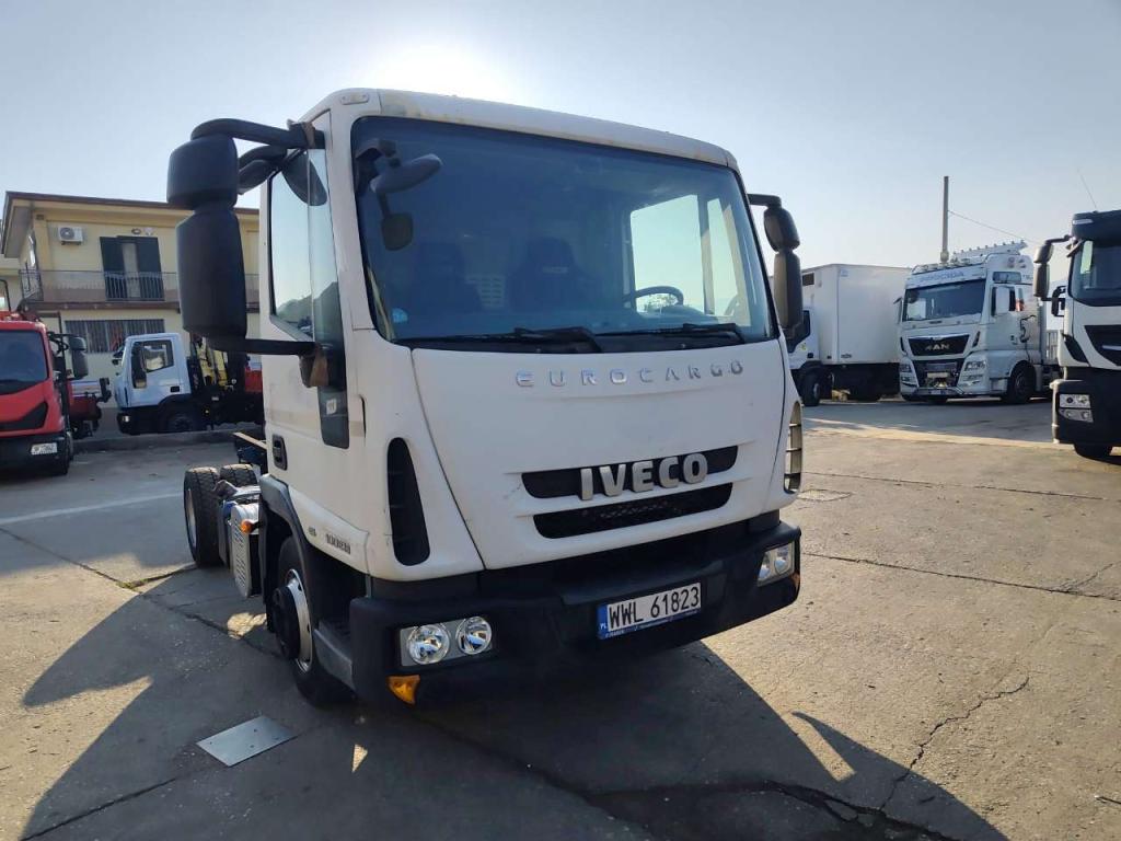 Iveco EUROCARGO 100E18 Photo 13