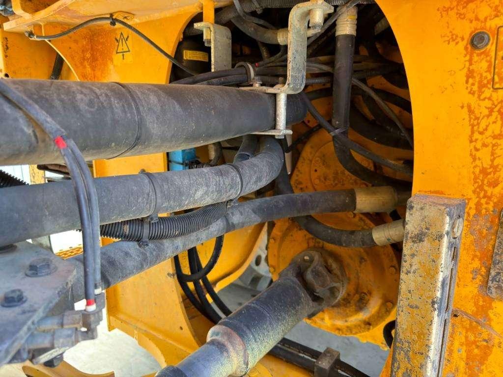 Volvo L110H Photo 19